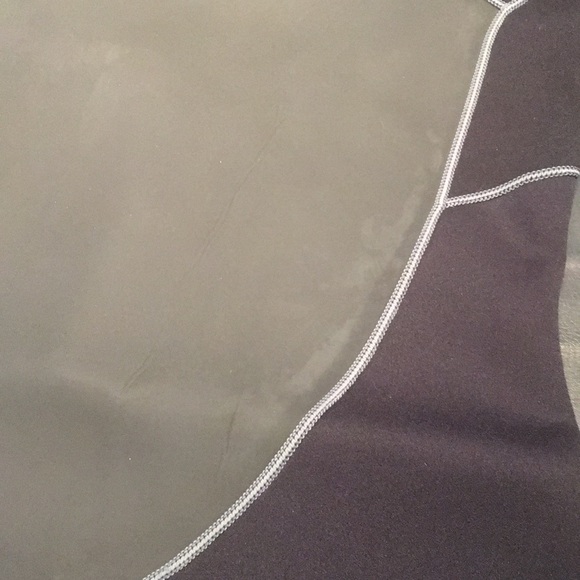 Wetsuit - Picture 2 of 8